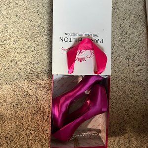 Worn twice. Paris Hilton collection. Jackie. Fuschia satin. Size 9M.